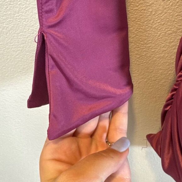 Oh Polly Della Long Sleeve Cowl Neck Corset Mini Ruched Dress Women's 2US - Picture 11 of 11